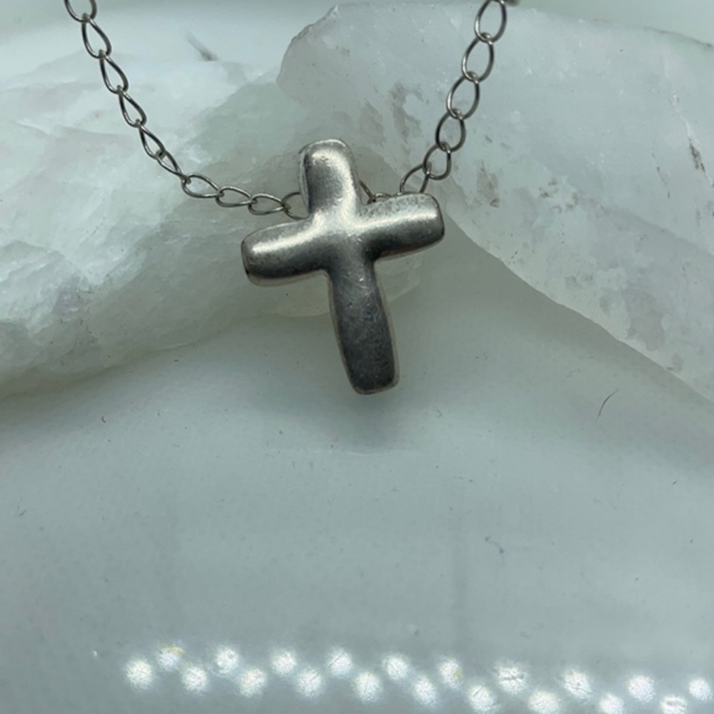Hollow Silver Chunky Cross Necklace